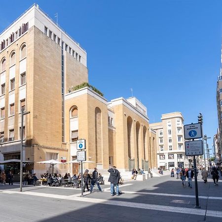 Bari Centrale Railway Station Apartment Exteriör bild