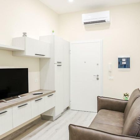 Bari Centrale Railway Station Apartment Exteriör bild