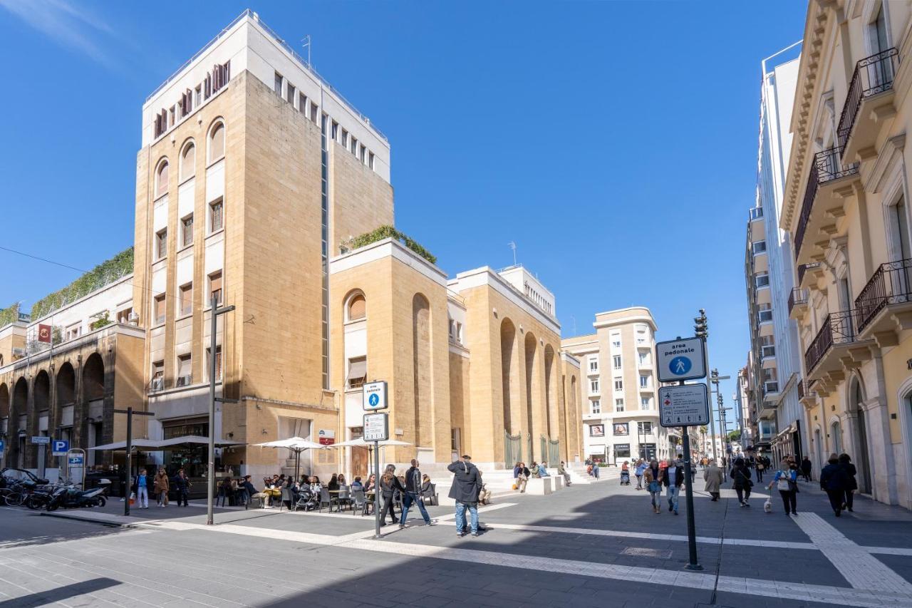 Bari Centrale Railway Station Apartment Exteriör bild