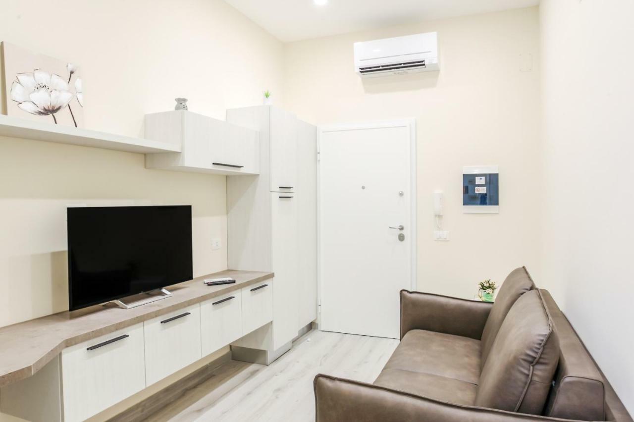 Bari Centrale Railway Station Apartment Exteriör bild