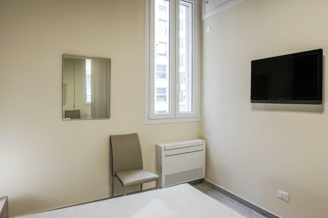 Bari Centrale Railway Station Apartment Exteriör bild