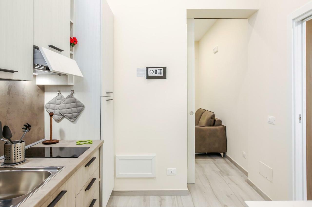 Bari Centrale Railway Station Apartment Exteriör bild